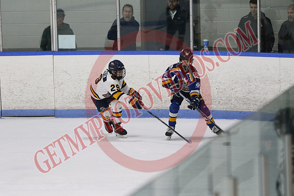 20241101-7588_11 45 am – U13A – Collingwood Jr Blues vs Burlington Eagles – CC