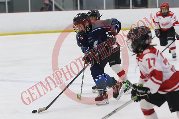 1C2A8330_1 00 pm - U11 - Georgian Shores Lightning vs Schomberg Red Wings - Tri