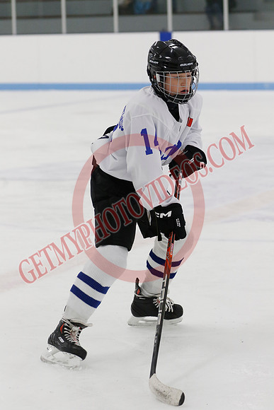_63A9687_3 00 pm - U13 HL - W Game 4 vs W Game 3 - Pool B