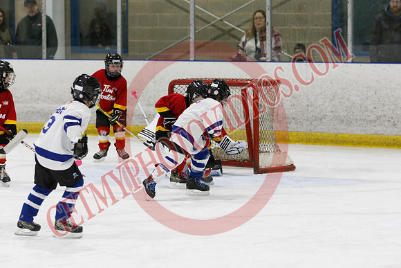 _63A7670_8 30 am - U7D3 - Port Colborne White vs Centre Wellington Fusion Red - BLUE A