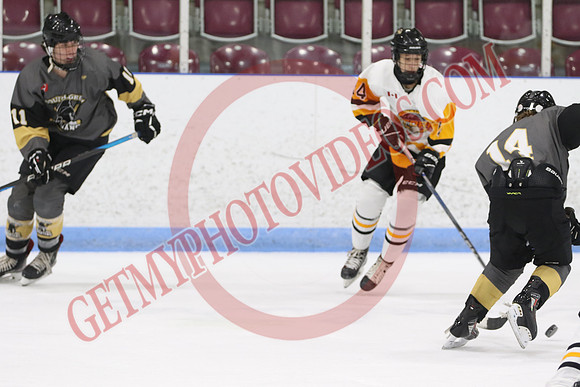 20241101-1398_10 20 am – U18B – South Grey Spartans vs South Oxford Storm – Memorial
