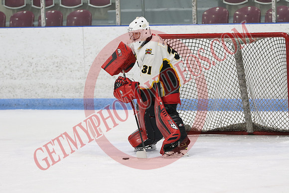 7Z7A5167_4 10 pm – U18A – Norfolk Knights vs Mitchell Meteors – Memorial