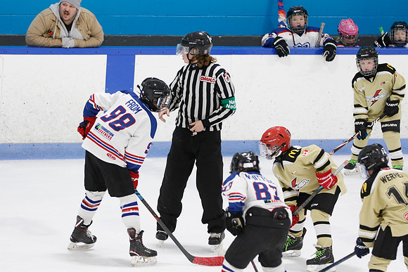 _63A4121_6 45 pm – U11 – Clarington Thunder Golden Knights vs Belmont Rangers – CC