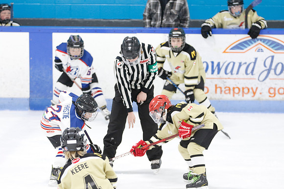 _63A3944_6 45 pm – U11 – Clarington Thunder Golden Knights vs Belmont Rangers – CC