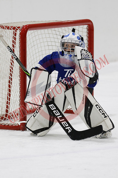_63A7618_11 00 am - U7D2 - Port Colborne Blue vs Cayuga Stars Green - GREEN A