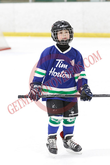 _63A8613_9 00 am - U8LLD1 - Ancaster Bruins vs West Lincoln Canucks Blue 1 - GREEN A