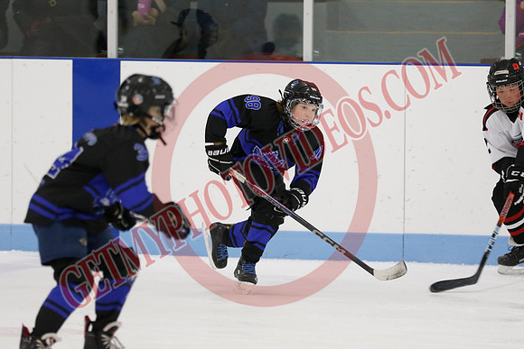 _63A5773_9 00 am - U11 SL - Sturgeon Lake Thunder vs Orono Leafs