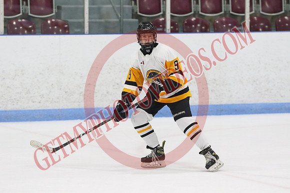 20241101-1795_10 20 am – U18B – South Grey Spartans vs South Oxford Storm – Memorial