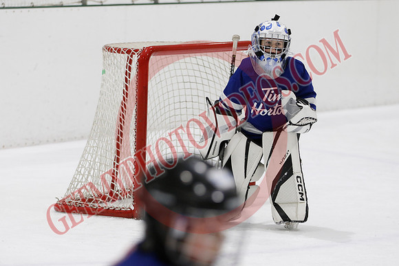 _63A7633_11 00 am - U7D2 - Port Colborne Blue vs Cayuga Stars Green - GREEN A