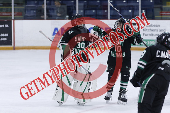 _63A4686_1 50 pm - U11A - St Thomas Stars vs Leaside Flames - JOE STMHA