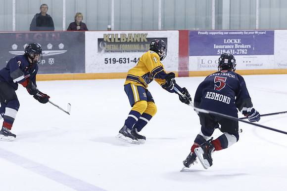 _63A8418_4 25 pm - U15 A - Strathroy Jr Rockets vs Southwest Admirals - JOE PRESS