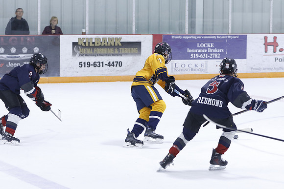 _63A8419_4 25 pm - U15 A - Strathroy Jr Rockets vs Southwest Admirals - JOE PRESS