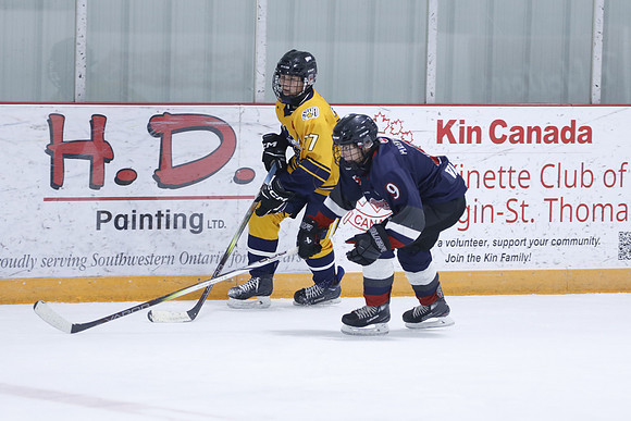 _63A8422_4 25 pm - U15 A - Strathroy Jr Rockets vs Southwest Admirals - JOE PRESS