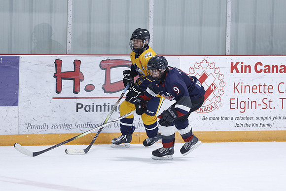 _63A8423_4 25 pm - U15 A - Strathroy Jr Rockets vs Southwest Admirals - JOE PRESS