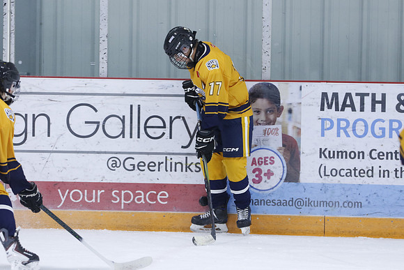 _63A8891_4 25 pm - U15 A - Strathroy Jr Rockets vs Southwest Admirals - JOE PRESS