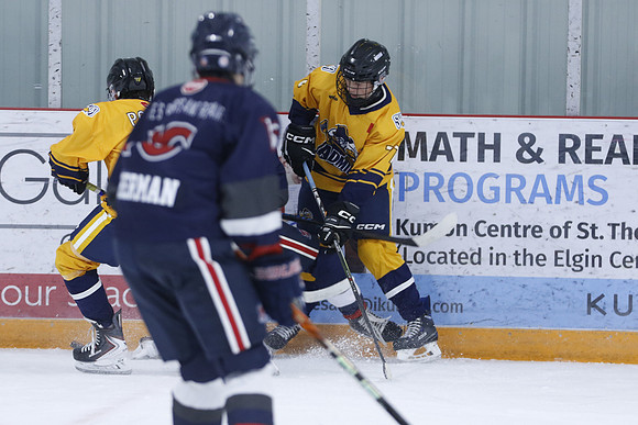 _63A8896_4 25 pm - U15 A - Strathroy Jr Rockets vs Southwest Admirals - JOE PRESS