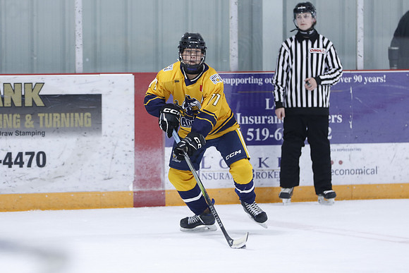 _63A8923_4 25 pm - U15 A - Strathroy Jr Rockets vs Southwest Admirals - JOE PRESS