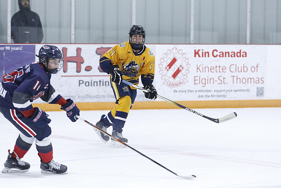 _63A8927_4 25 pm - U15 A - Strathroy Jr Rockets vs Southwest Admirals - JOE PRESS