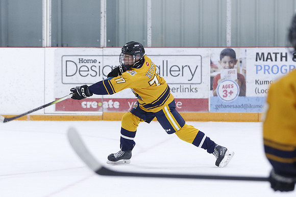 _63A8977_4 25 pm - U15 A - Strathroy Jr Rockets vs Southwest Admirals - JOE PRESS