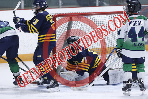_63A2510_1 40 pm - U13 B - Whitby Wildcats vs Durham Crusaders - JOE PRESS