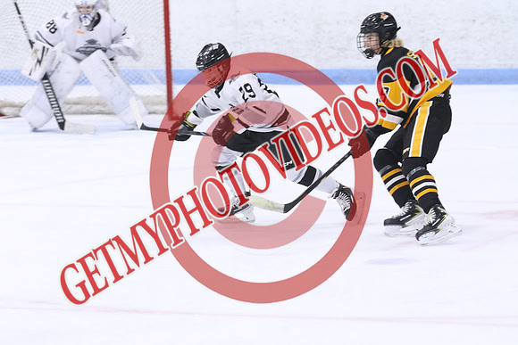 7Z7A3171_11 15 am – U13B – South Oxford Storm vs Midwest 49ers – Memorial