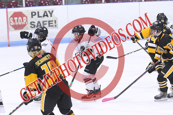 7Z7A3377_11 15 am – U13B – South Oxford Storm vs Midwest 49ers – Memorial