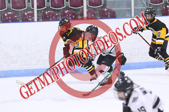 7Z7A3381_11 15 am – U13B – South Oxford Storm vs Midwest 49ers – Memorial