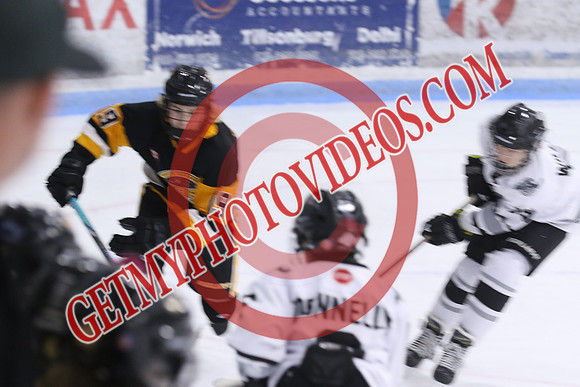 7Z7A3475_11 15 am – U13B – South Oxford Storm vs Midwest 49ers – Memorial
