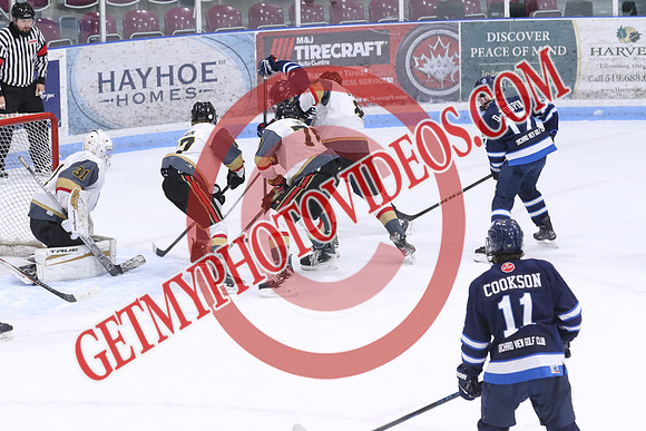 7Z7A2620