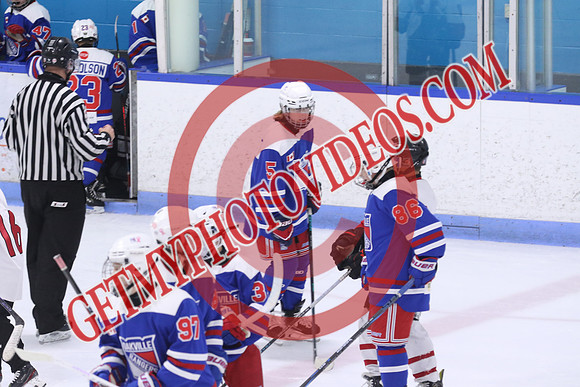 7Z7A3287