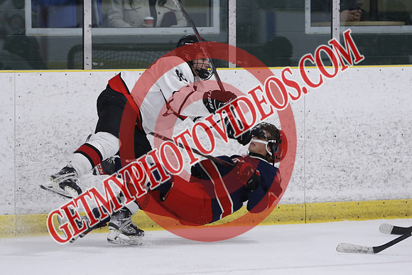 _63A6205_10 35 am - U18 - Shelburne vs Ayr - MCU