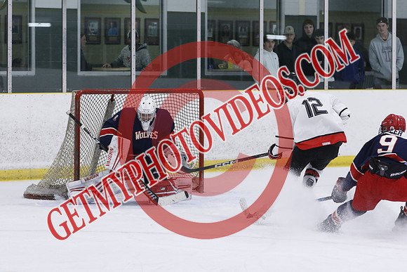 _63A6274_10 35 am - U18 - Shelburne vs Ayr - MCU