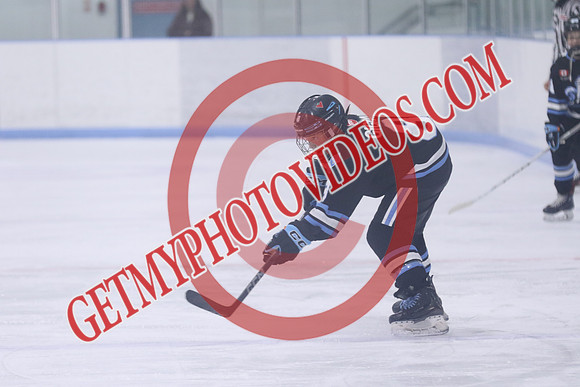 7Z7A2084