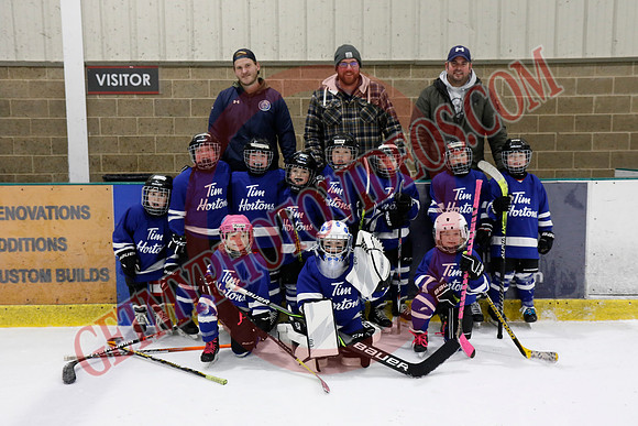_63A8644_11 00 am - U7D2 - Port Colborne Blue vs Cayuga Stars Green - GREEN A