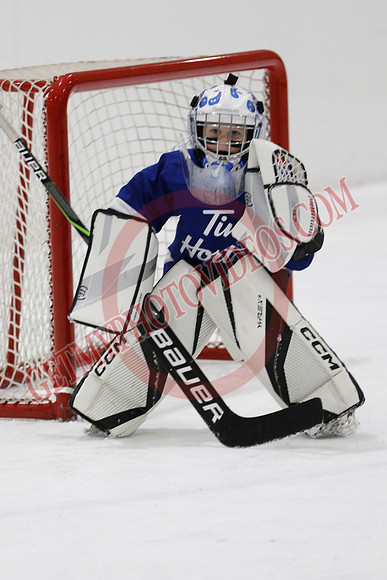 _63A7627_11 00 am - U7D2 - Port Colborne Blue vs Cayuga Stars Green - GREEN A