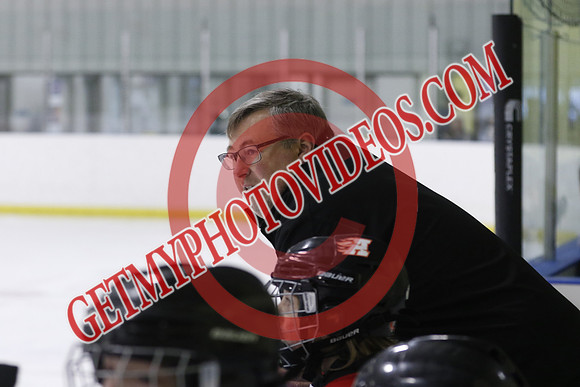 _63A2068_9 45 am – U11 PB – Dresden Jr Kings Maroon vs Aylmer Flames White – Kinsmen