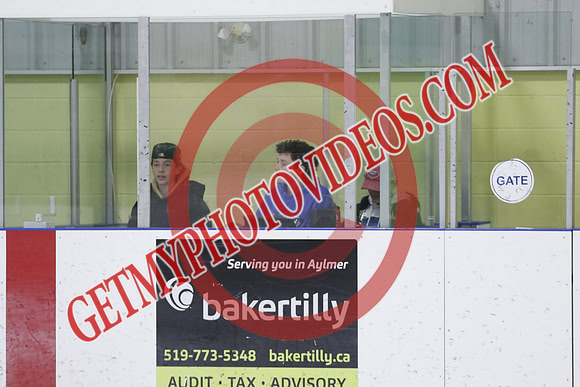 _63A2313_9 45 am – U11 PB – Dresden Jr Kings Maroon vs Aylmer Flames White – Kinsmen