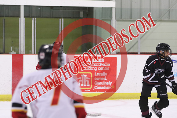 7Z7A3064