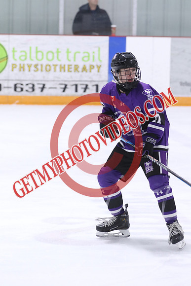 7Z7A4393_10 20 am – U14A – London Jr Mustangs Purple vs Milton Winterhawks – Presstran