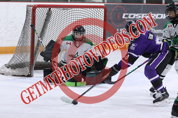 7Z7A1689_8 50 am – U12A – London Jr Mustangs Purple vs St Thomas Stars –Presstran