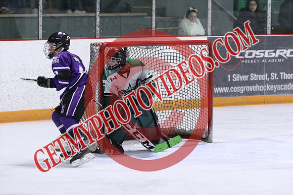 7Z7A1721_8 50 am – U12A – London Jr Mustangs Purple vs St Thomas Stars –Presstran