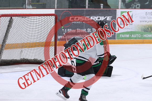7Z7A1980_8 50 am – U12A – London Jr Mustangs Purple vs St Thomas Stars –Presstran