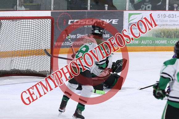 7Z7A1981_8 50 am – U12A – London Jr Mustangs Purple vs St Thomas Stars –Presstran