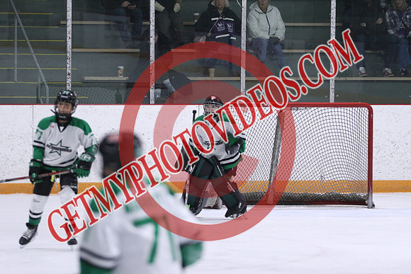 7Z7A2062_8 50 am – U12A – London Jr Mustangs Purple vs St Thomas Stars –Presstran