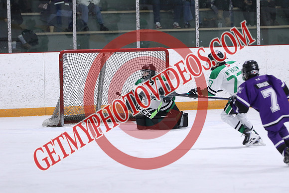 7Z7A2114_8 50 am – U12A – London Jr Mustangs Purple vs St Thomas Stars –Presstran