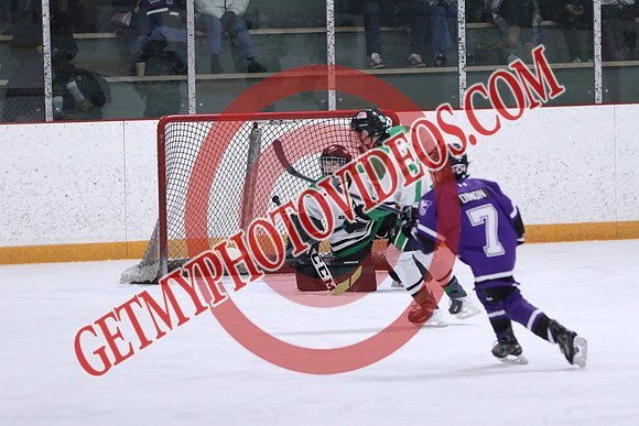 7Z7A2116_8 50 am – U12A – London Jr Mustangs Purple vs St Thomas Stars –Presstran