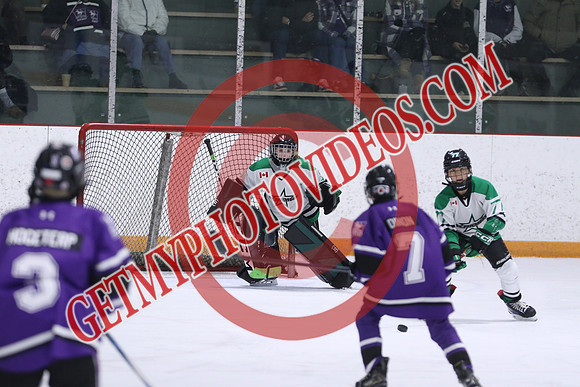 7Z7A2149_8 50 am – U12A – London Jr Mustangs Purple vs St Thomas Stars –Presstran