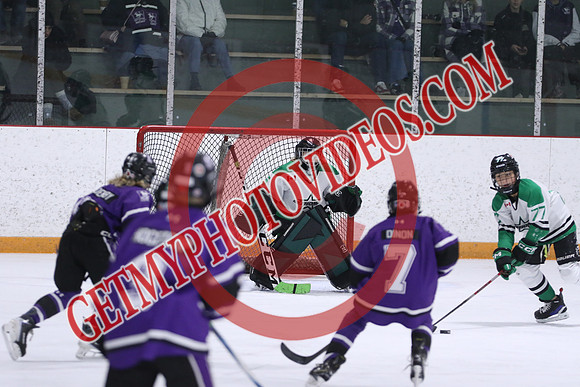 7Z7A2152_8 50 am – U12A – London Jr Mustangs Purple vs St Thomas Stars –Presstran