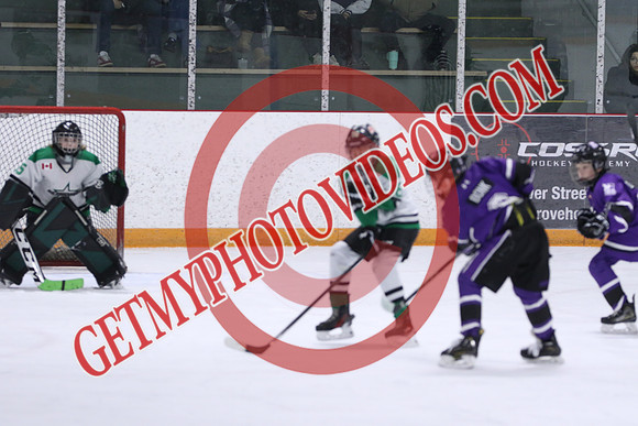 7Z7A2645_8 50 am – U12A – London Jr Mustangs Purple vs St Thomas Stars –Presstran