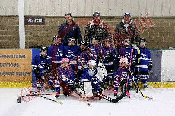 _63A8647_11 00 am - U7D2 - Port Colborne Blue vs Cayuga Stars Green - GREEN A
